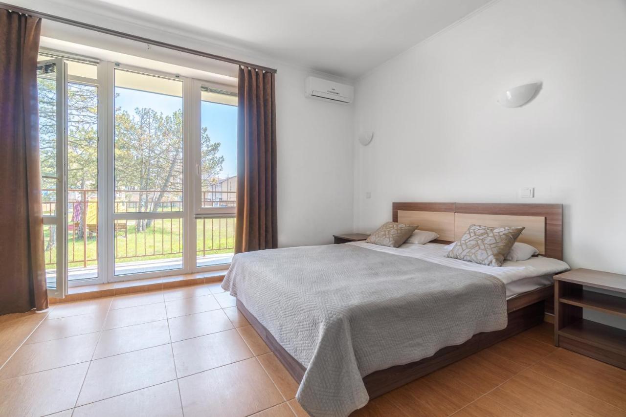 Пальмира Hotel Kobleve Buitenkant foto